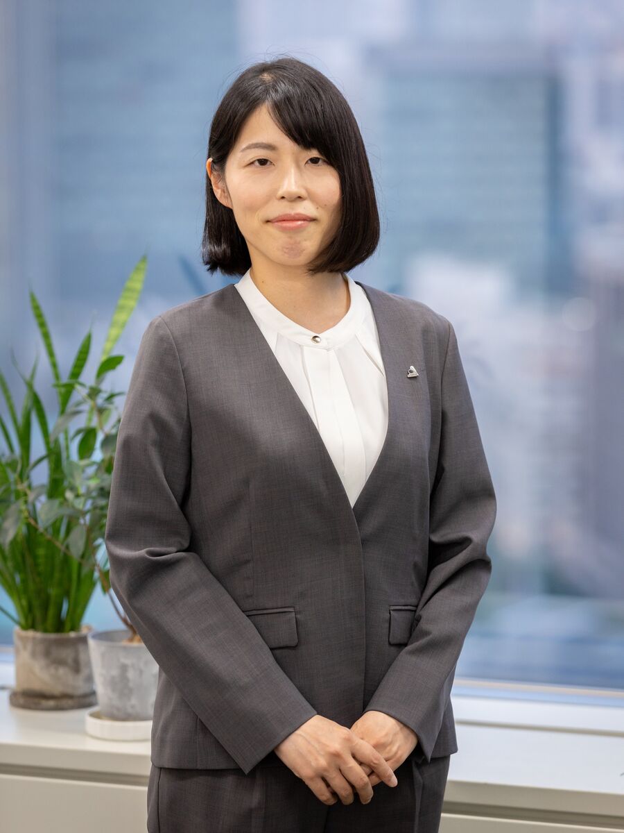 平井　翔菜さんの写真